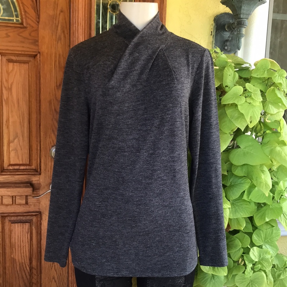 G.I.L.I Grey shirt